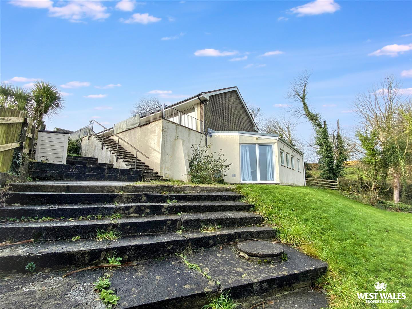 Stoneway Road, Laugharne, Carmarthen, photo 35