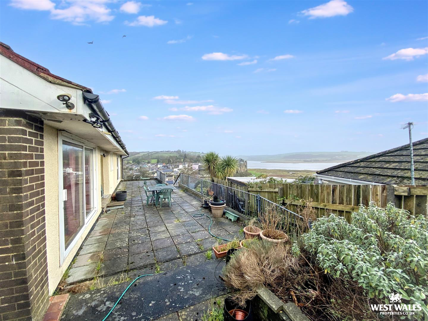 Stoneway Road, Laugharne, Carmarthen, photo 5