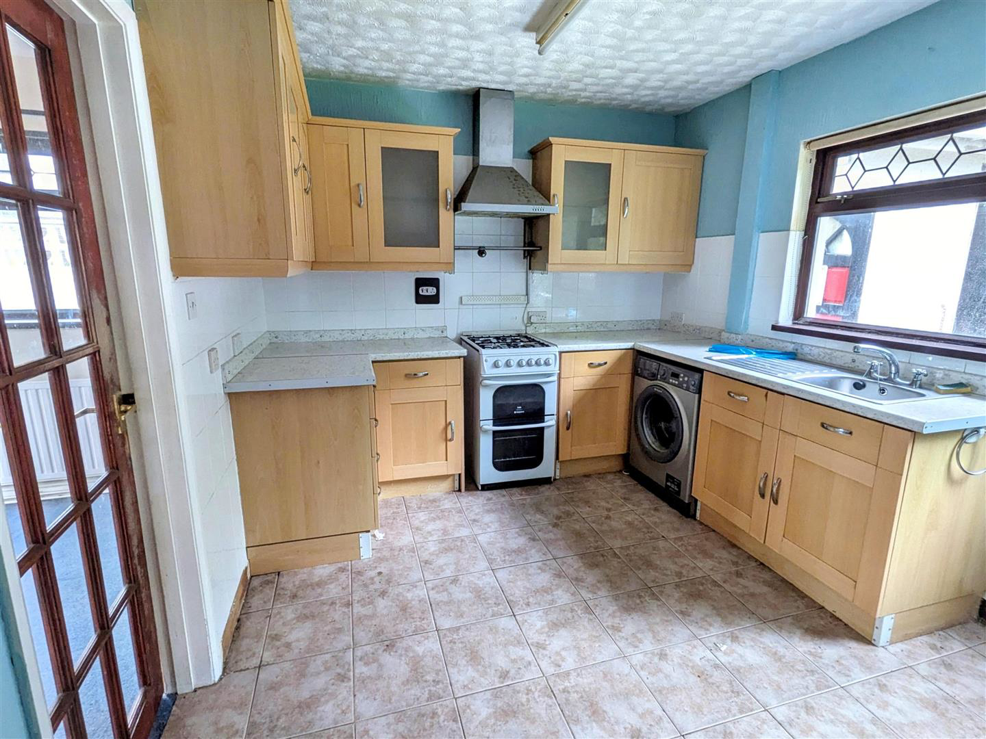 Devereaux Drive, Carmarthen, photo 14