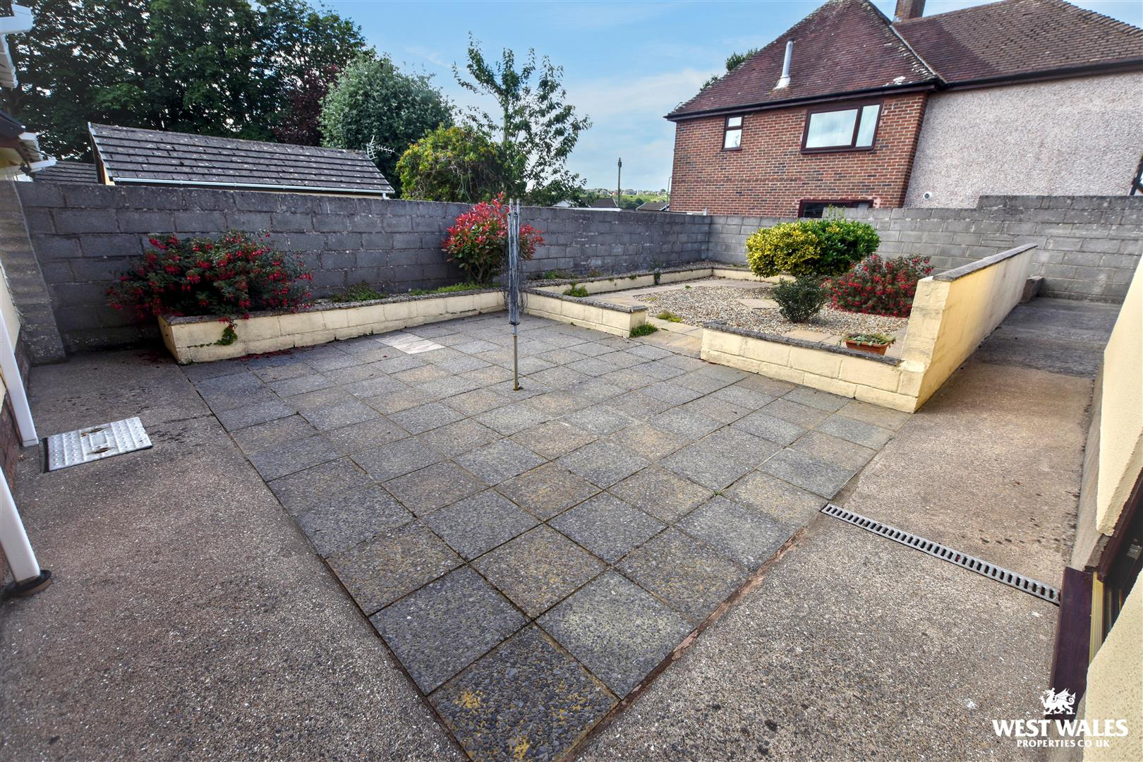 Gloucester Way, Pembroke Dock, photo 13