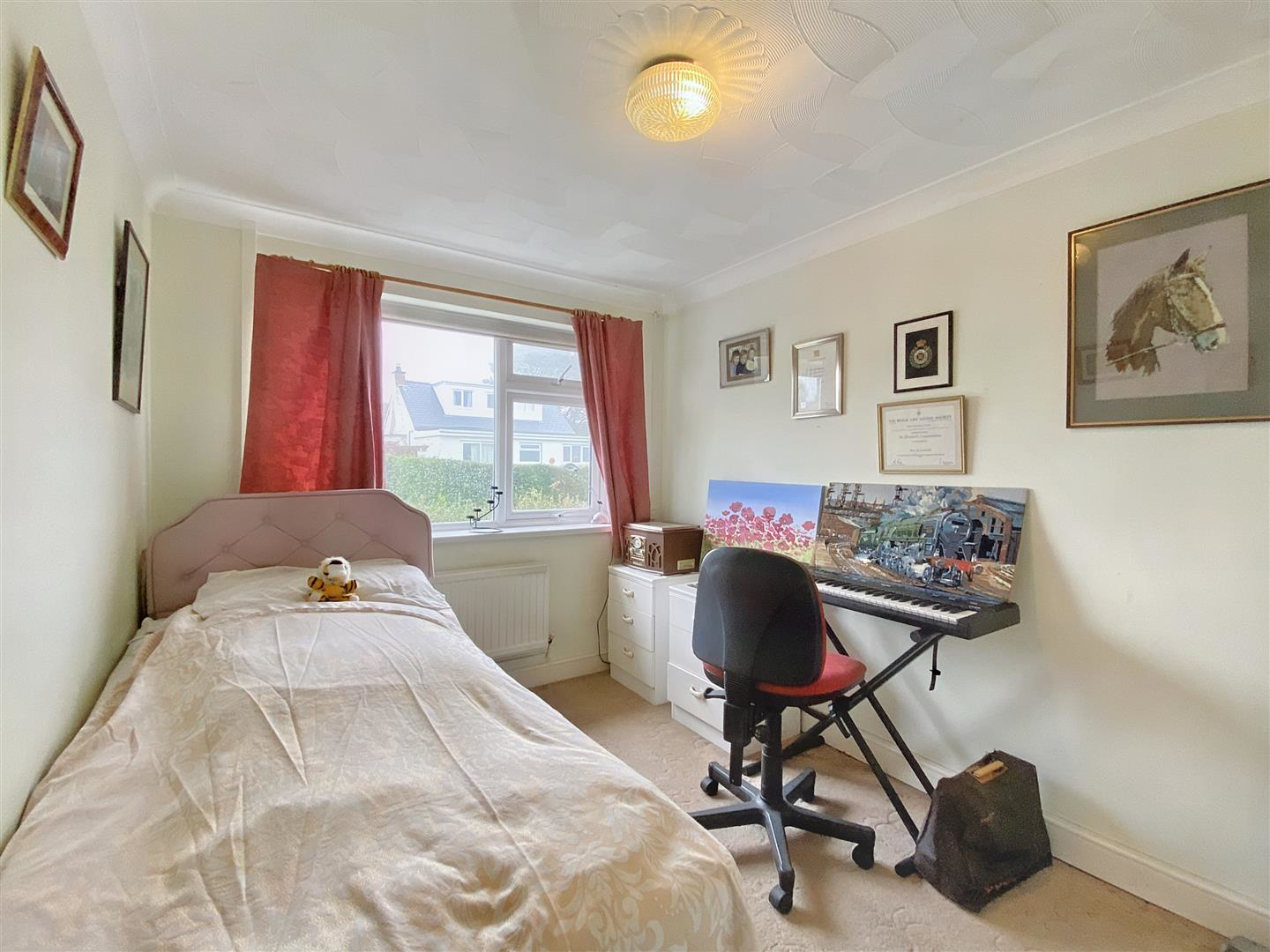High Grove, Twycross, Saundersfoot, photo 12