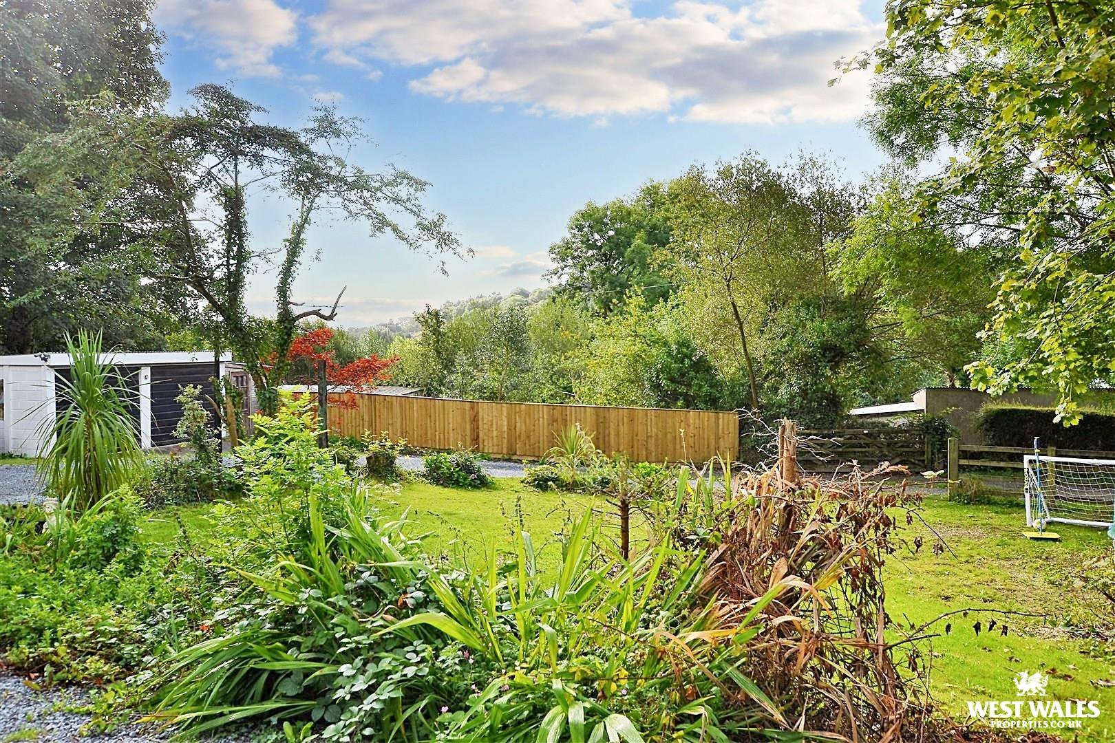Kilgetty Lane, Stepaside, Pembrokeshire, photo 5