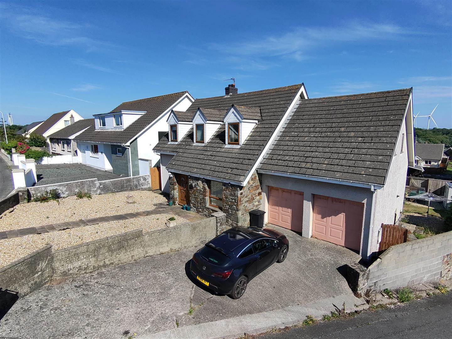 Woodlands Crescent, Milford Haven, photo 29