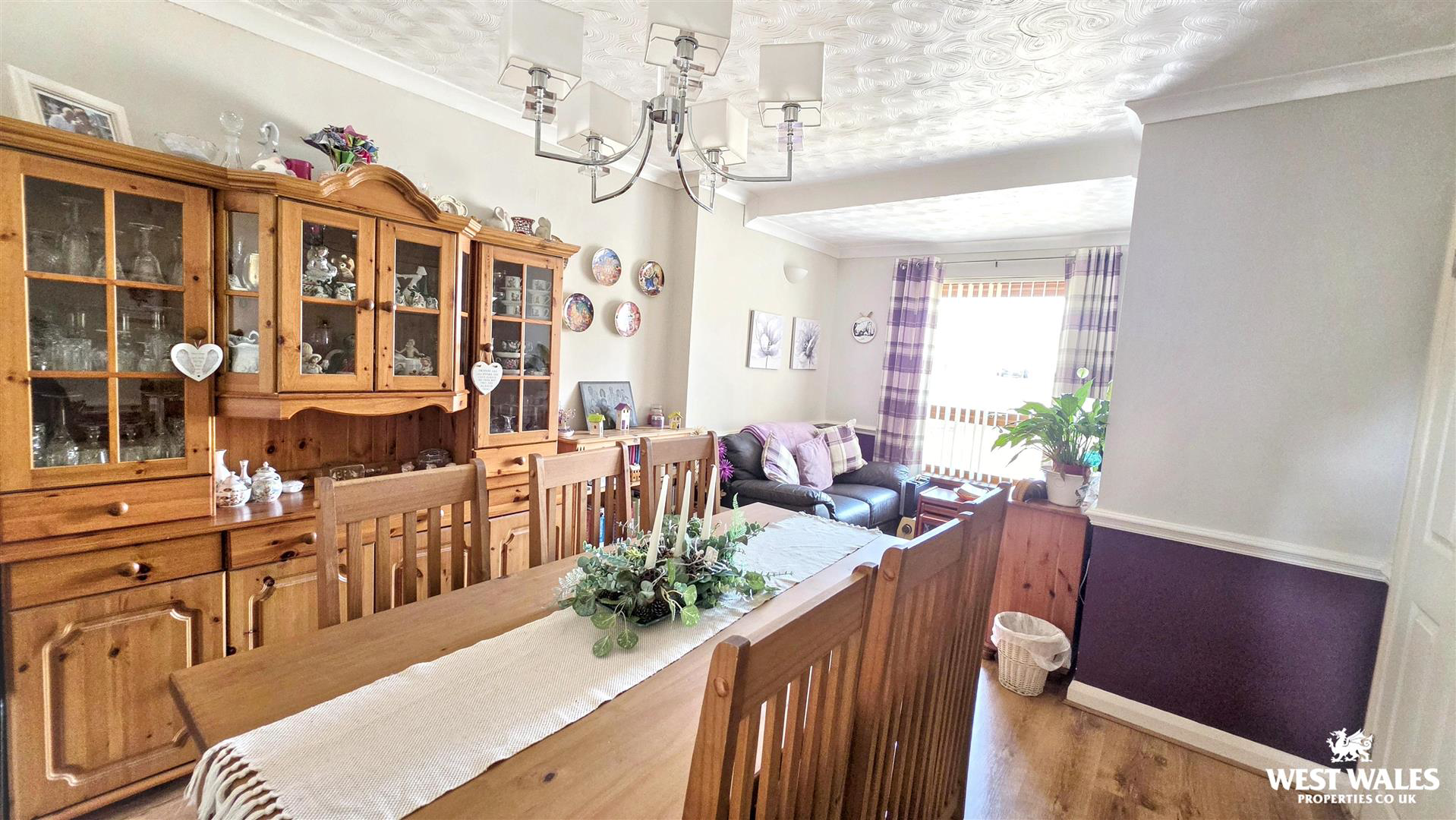 Woodlands Crescent, Milford Haven, photo 13