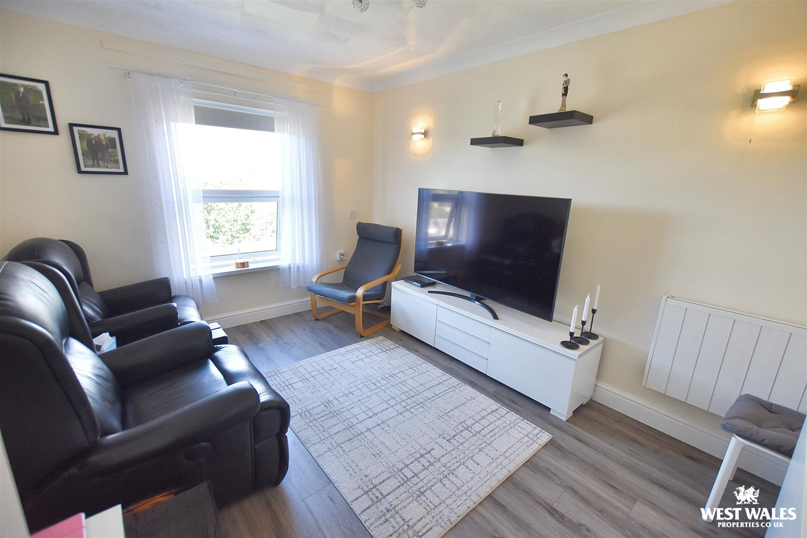 Station Road, Tenby, photo 5