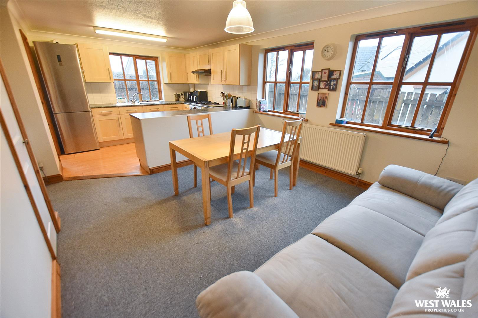 Lime Grove, Tavernspite, Whitland, photo 2