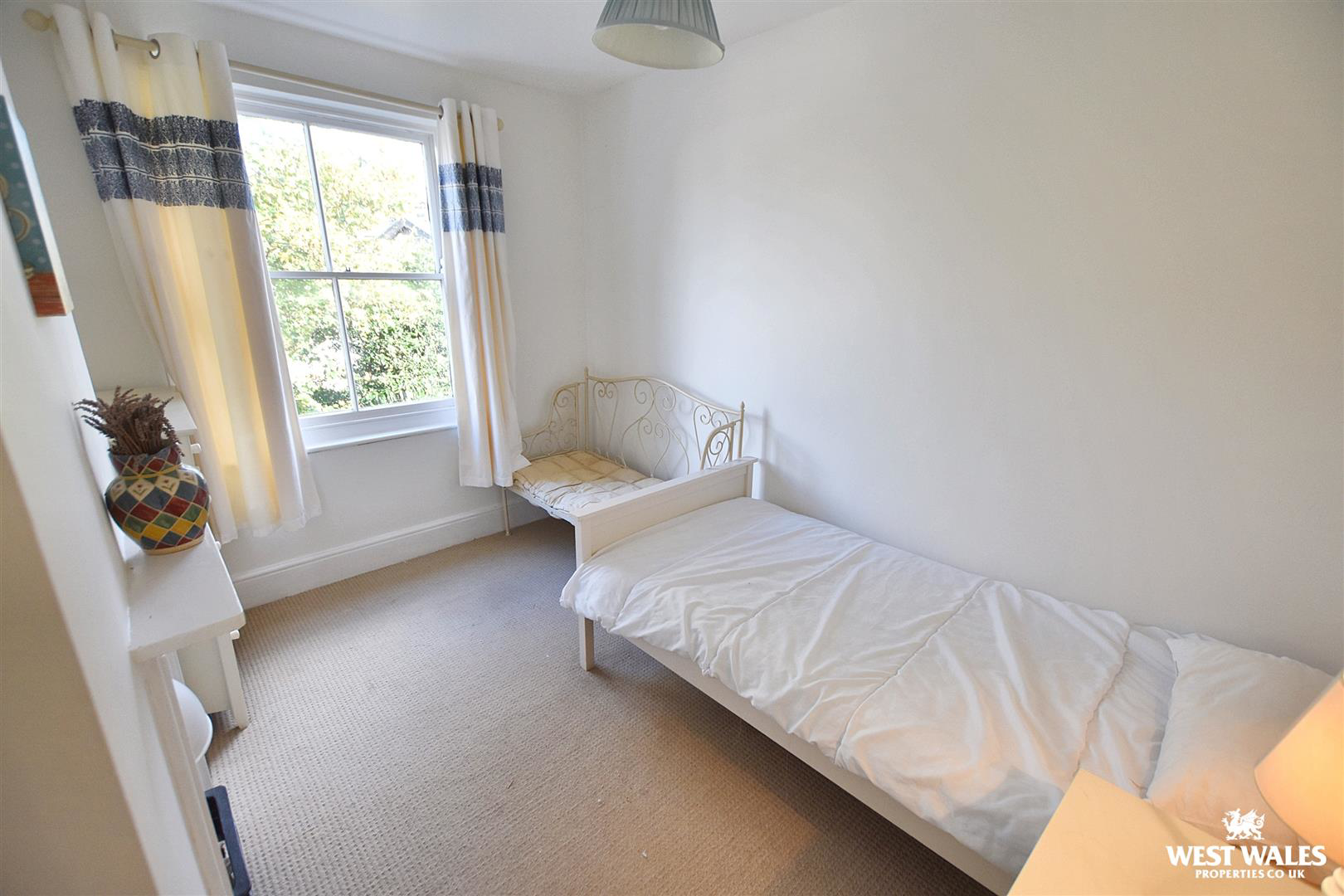 St. Johns Croft, Tenby, photo 11