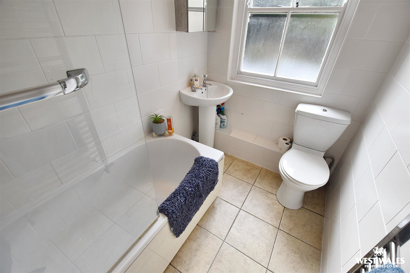 St. Johns Croft, Tenby, photo 14