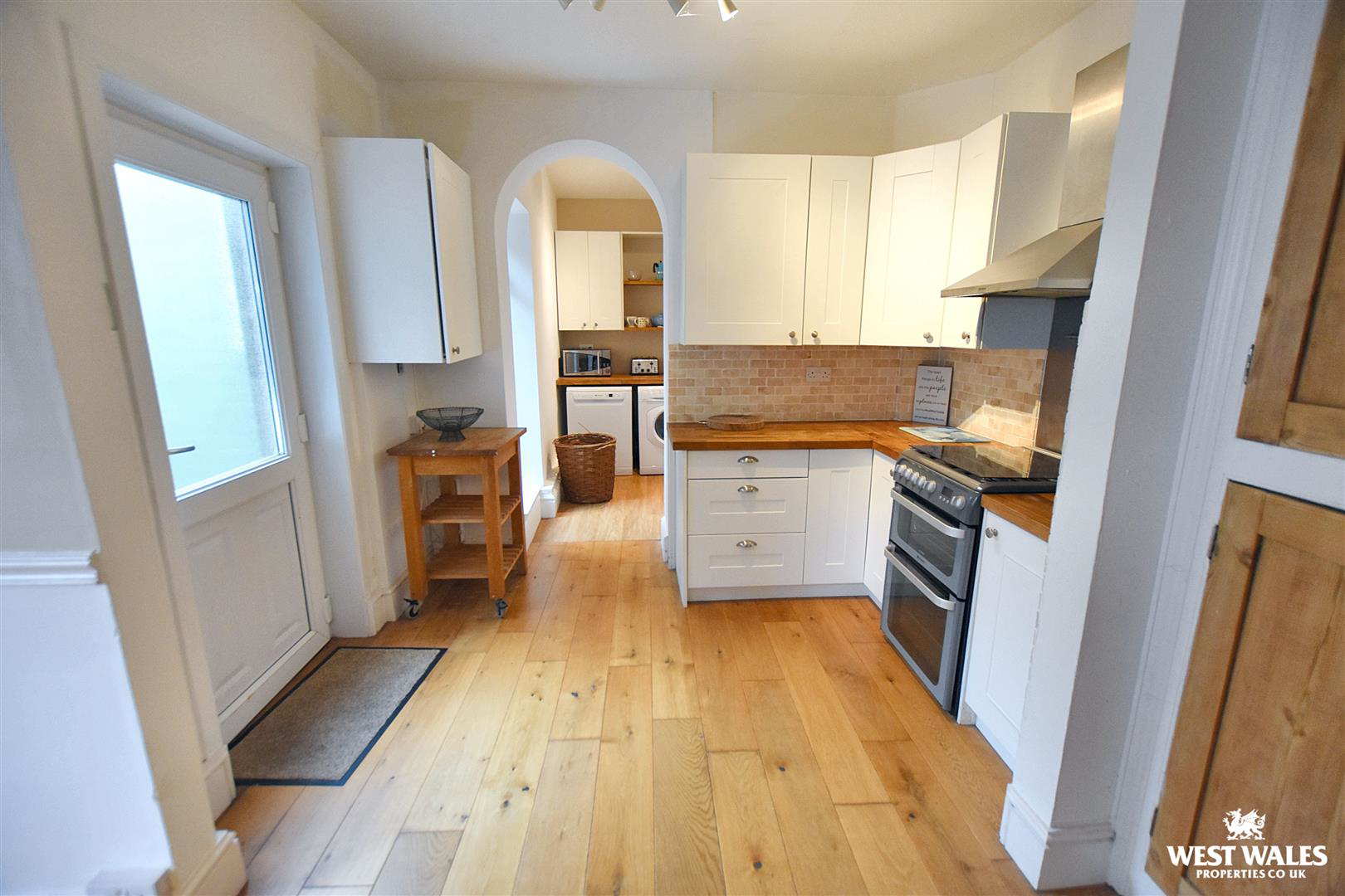 St. Johns Croft, Tenby, photo 7