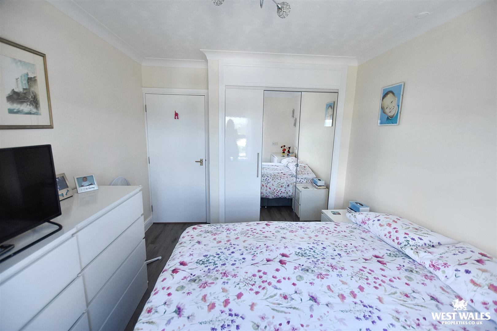 Station Road, Tenby, photo 10