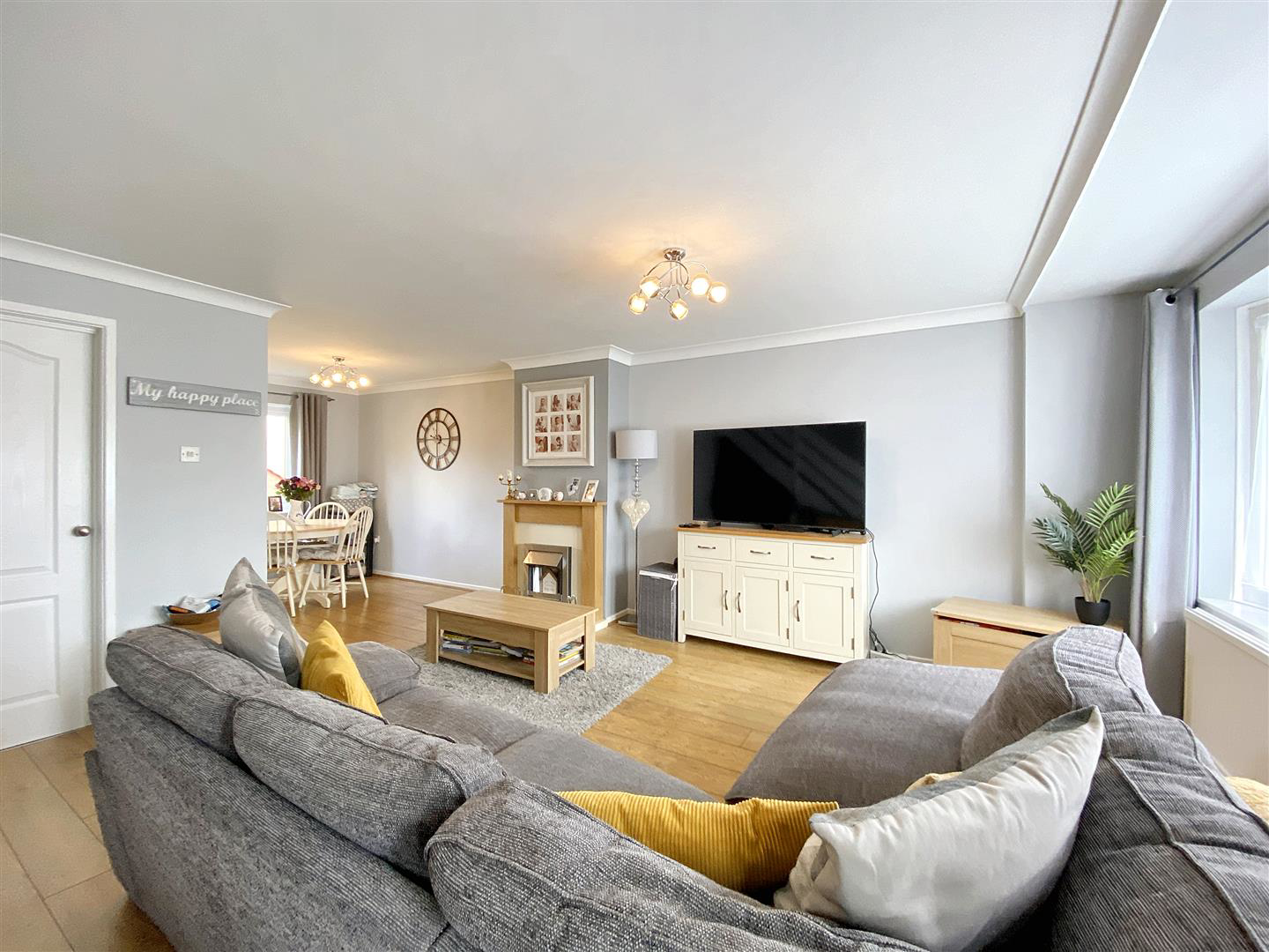 Hop Gardens Road, Sageston, Tenby, photo 2