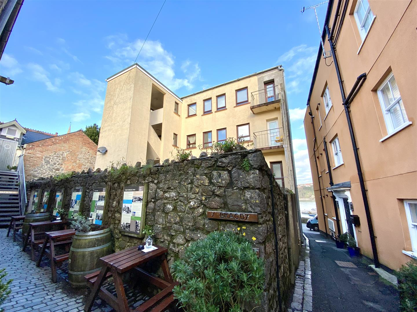 Bridge Street, Tenby, photo 15