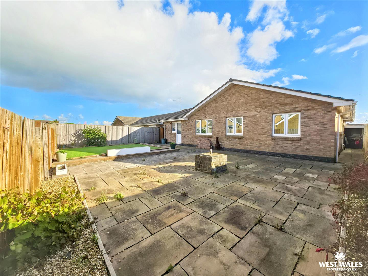 Skomer Drive, Milford Haven, photo 25