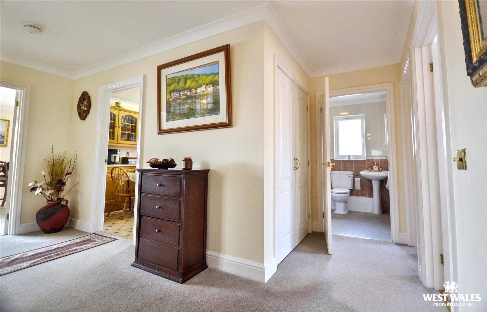 Skomer Drive, Milford Haven, photo 13