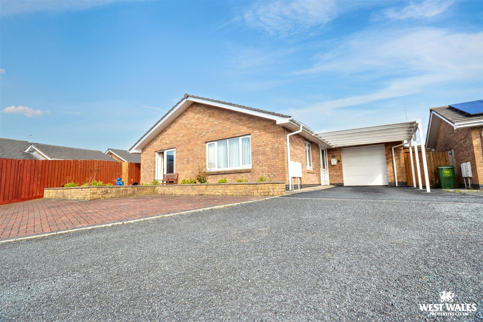 Skomer Drive, Milford Haven, photo 11