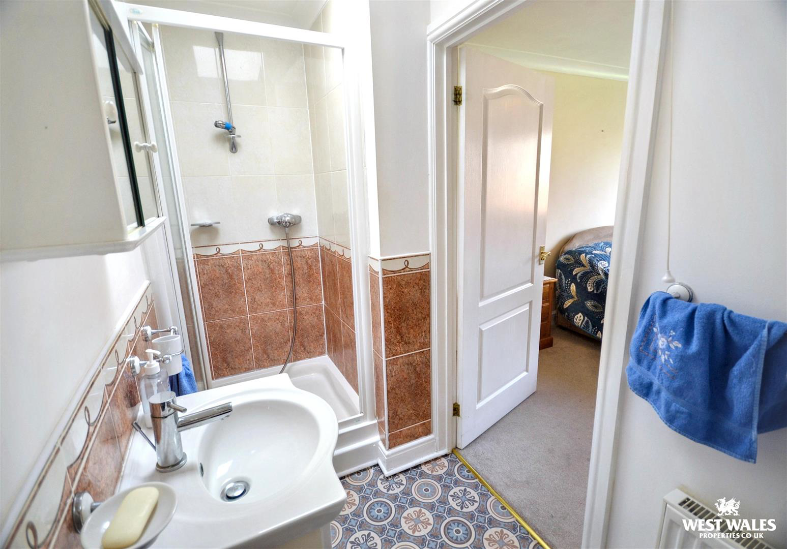 Skomer Drive, Milford Haven, photo 16
