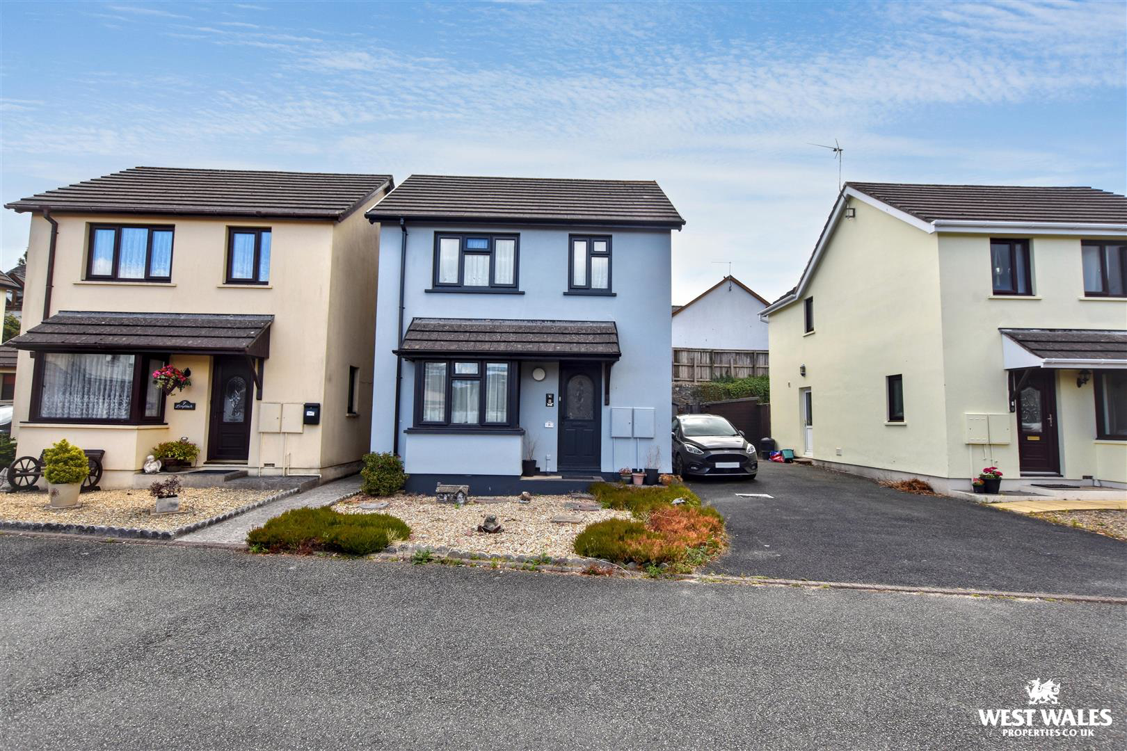 Two Penny Hay Close, Pembroke, photo 19