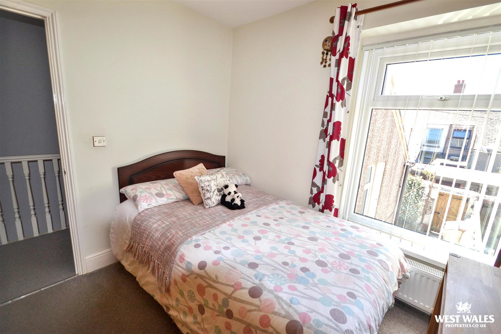 Trafalgar Road, Milford Haven, photo 13