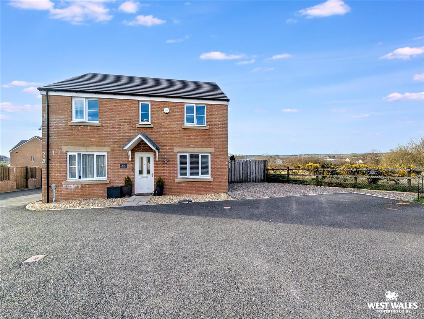 Heol Y Plas, Carway, Kidwelly, photo 24