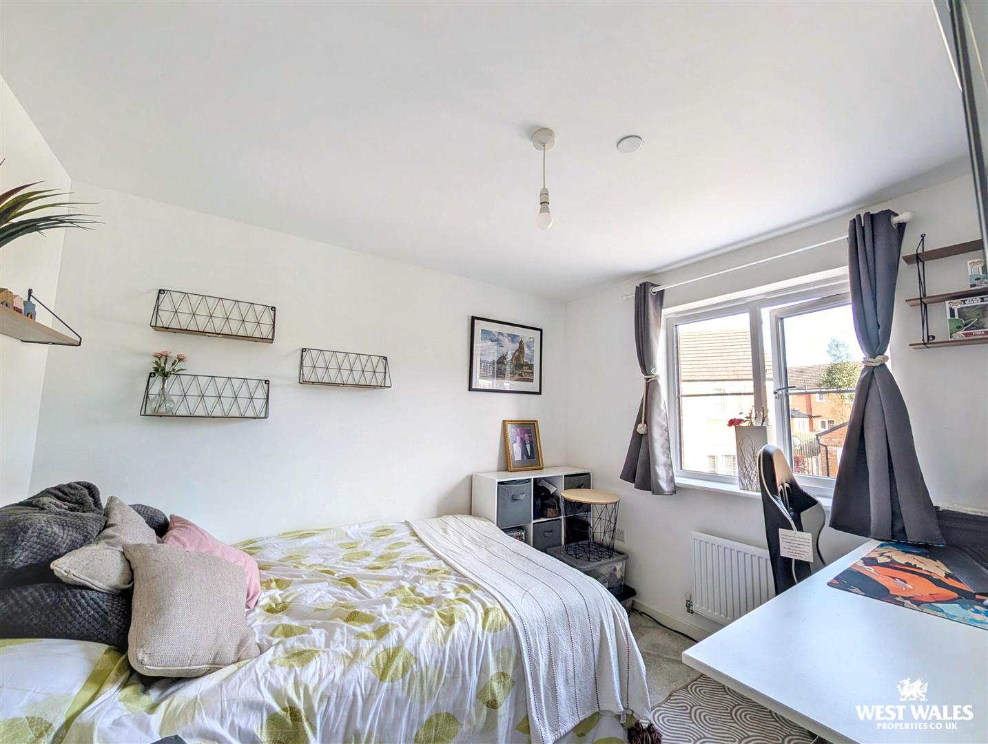 Heol Y Plas, Carway, Kidwelly, photo 17