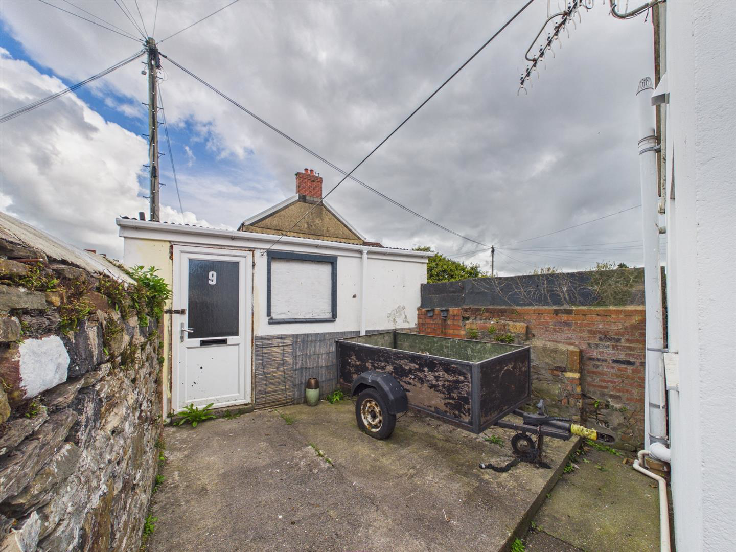 Pottery Place, Llanelli, photo 16