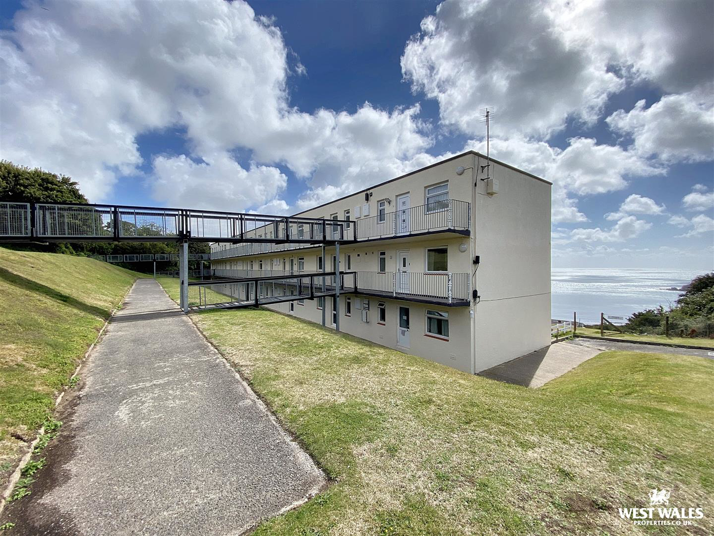 Devon Court, Freshwater East, Pembroke, photo 17