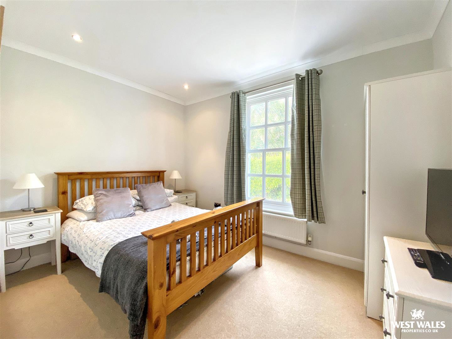 2 Golygfa Coron, Penally, photo 12