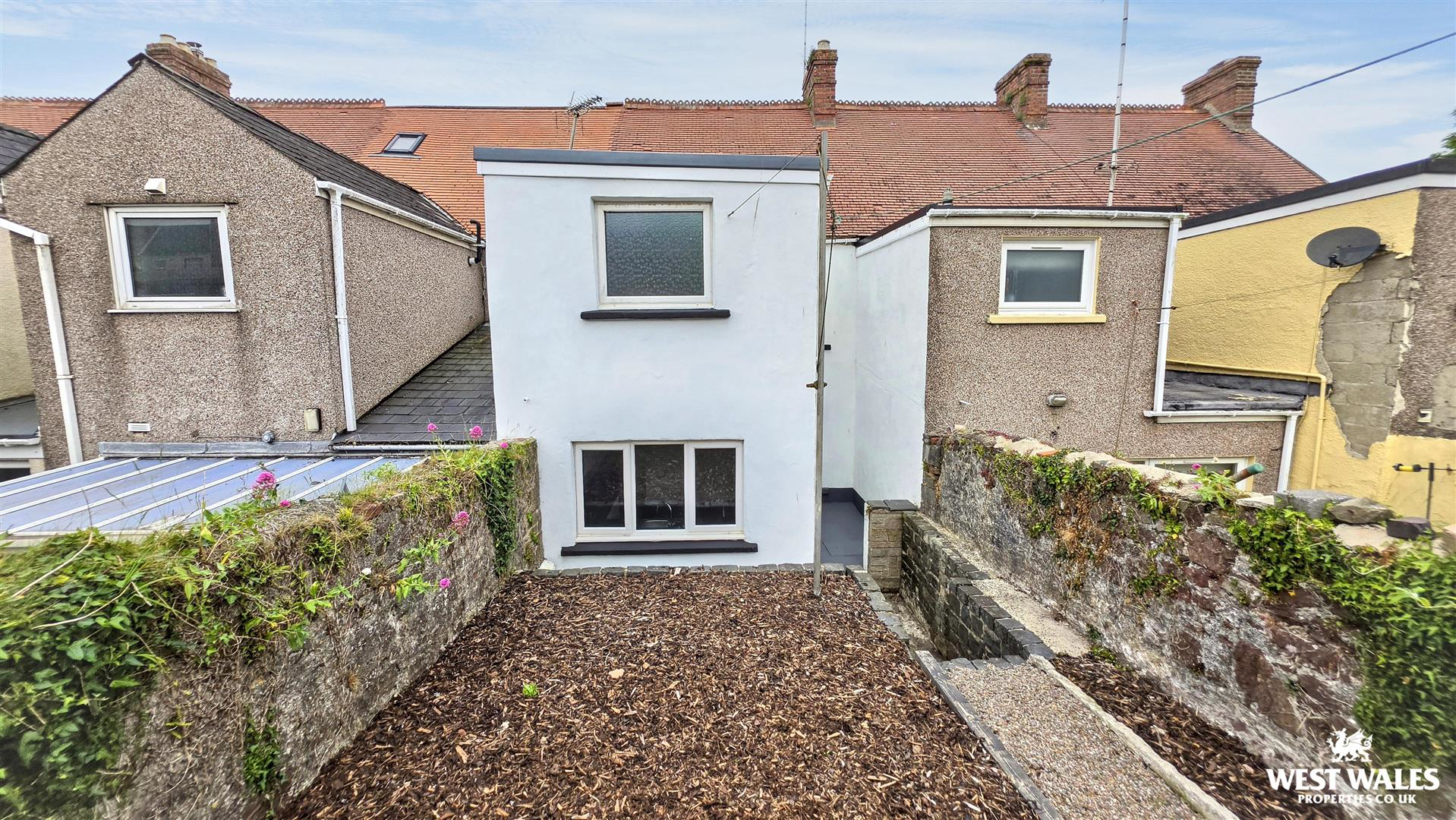 St. Peters Road, Milford Haven, photo 17