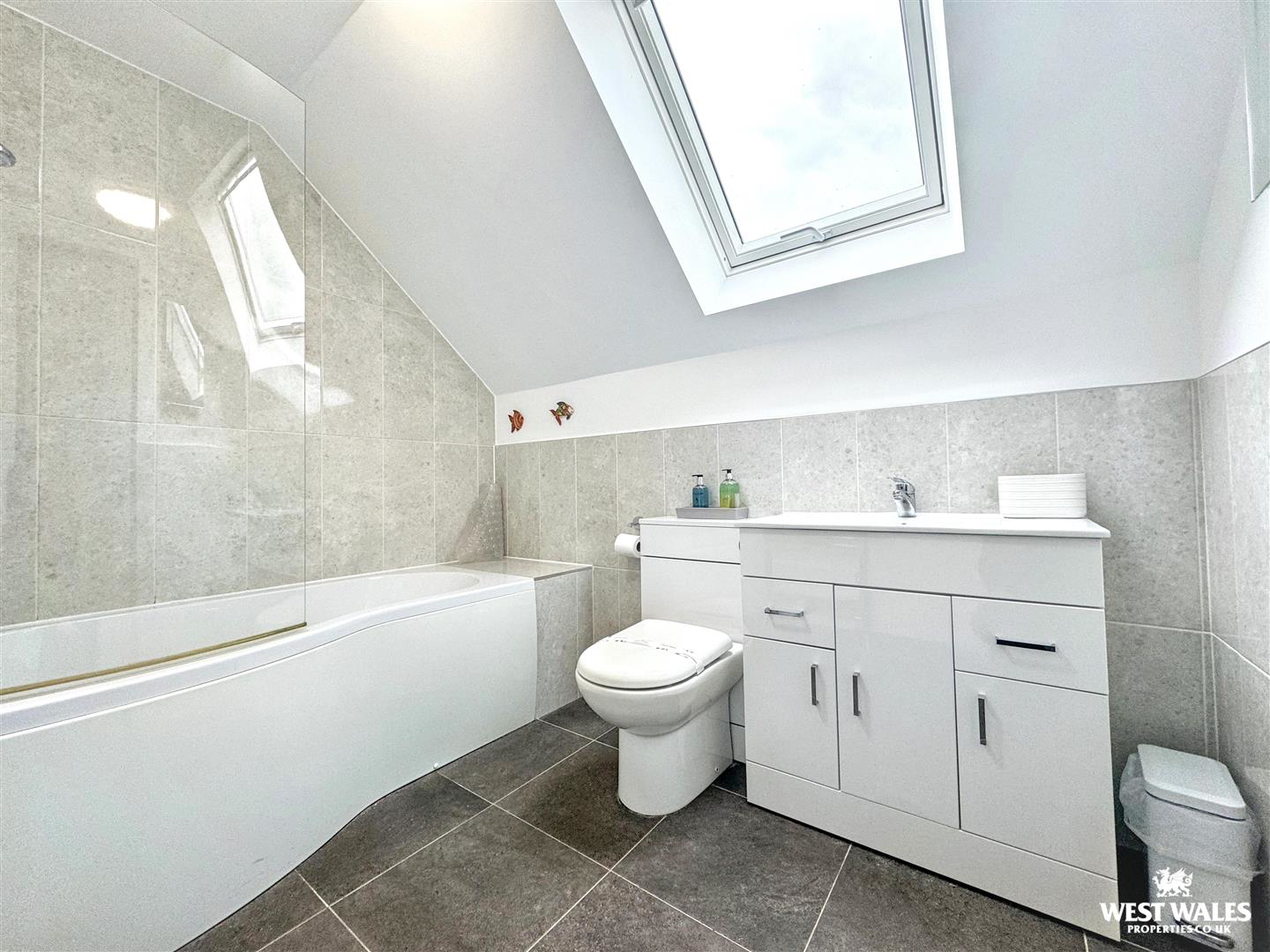 Heywood Lane, Tenby, photo 55