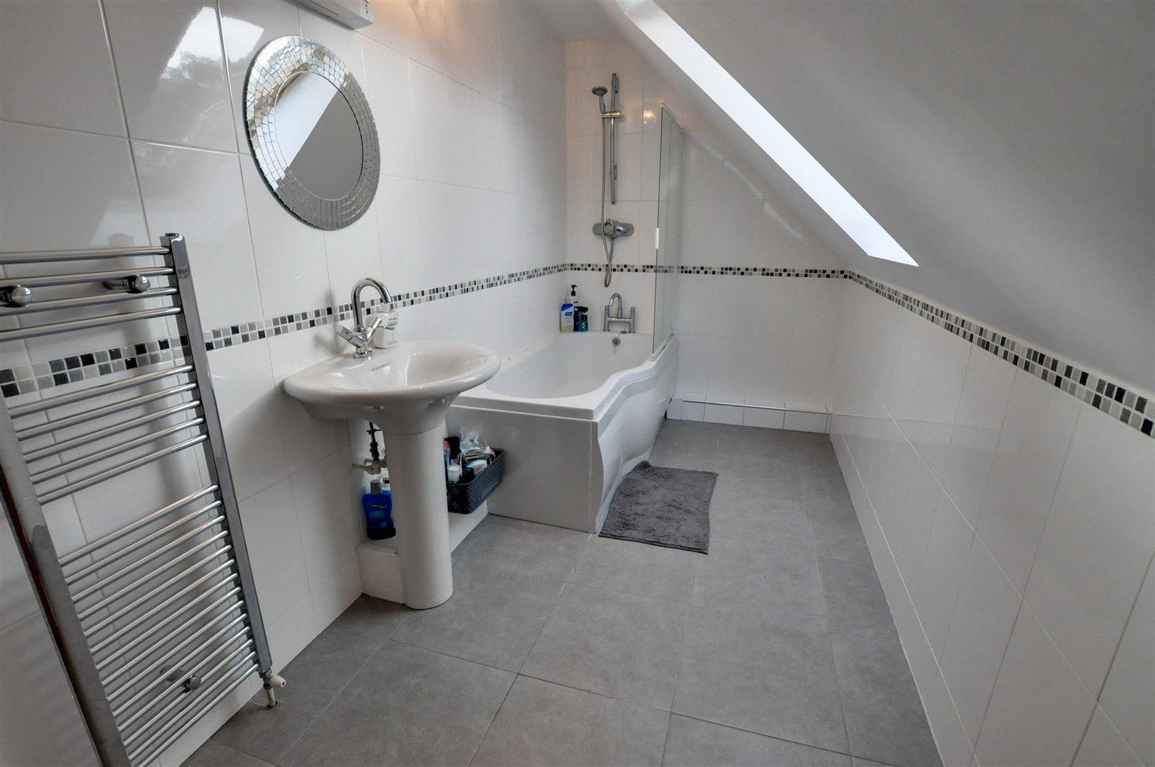 Plas Newydd, Cwm Ivor Road, Burry Port, photo 15