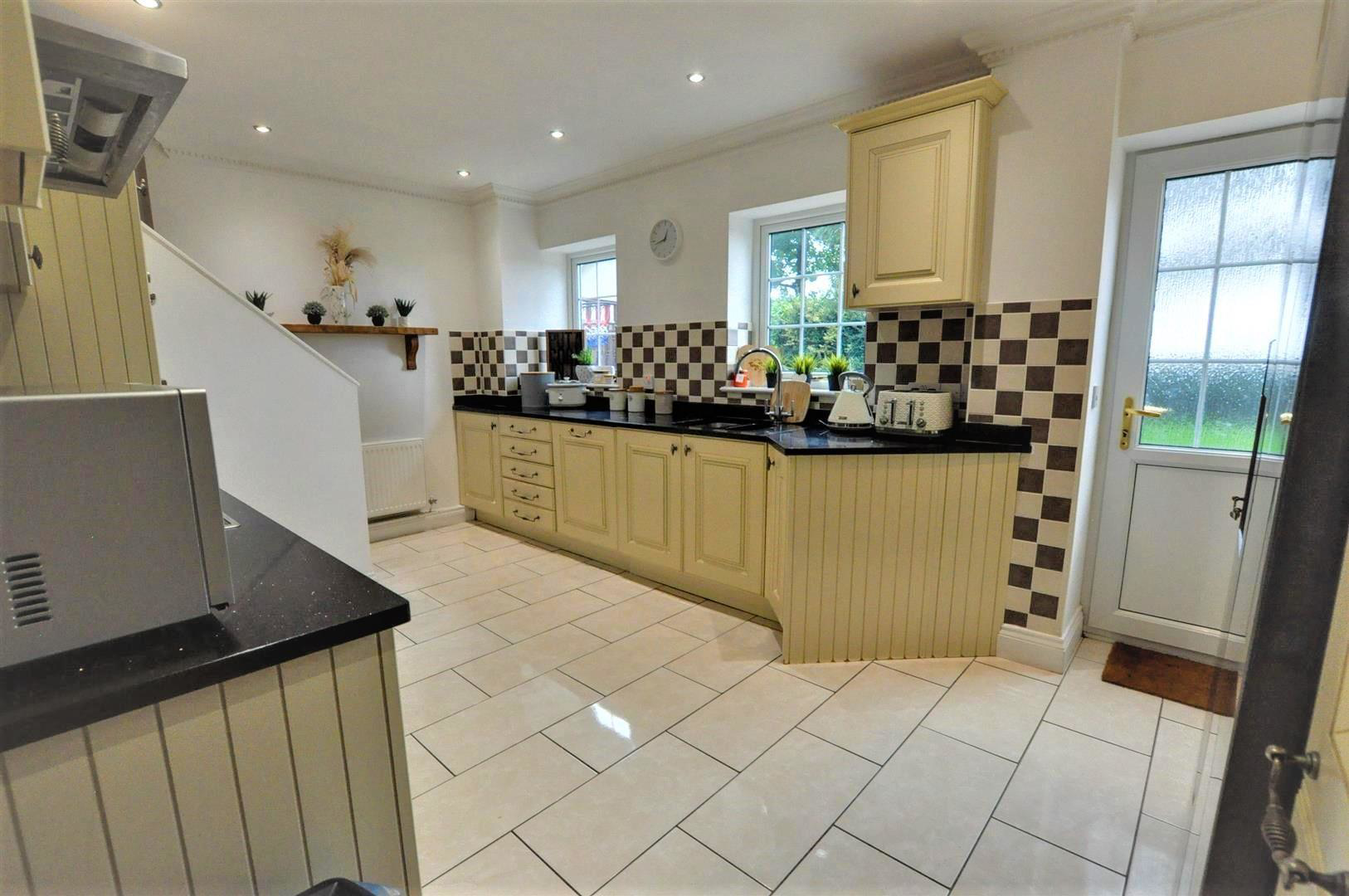 Plas Newydd, Cwm Ivor Road, Burry Port, photo 7