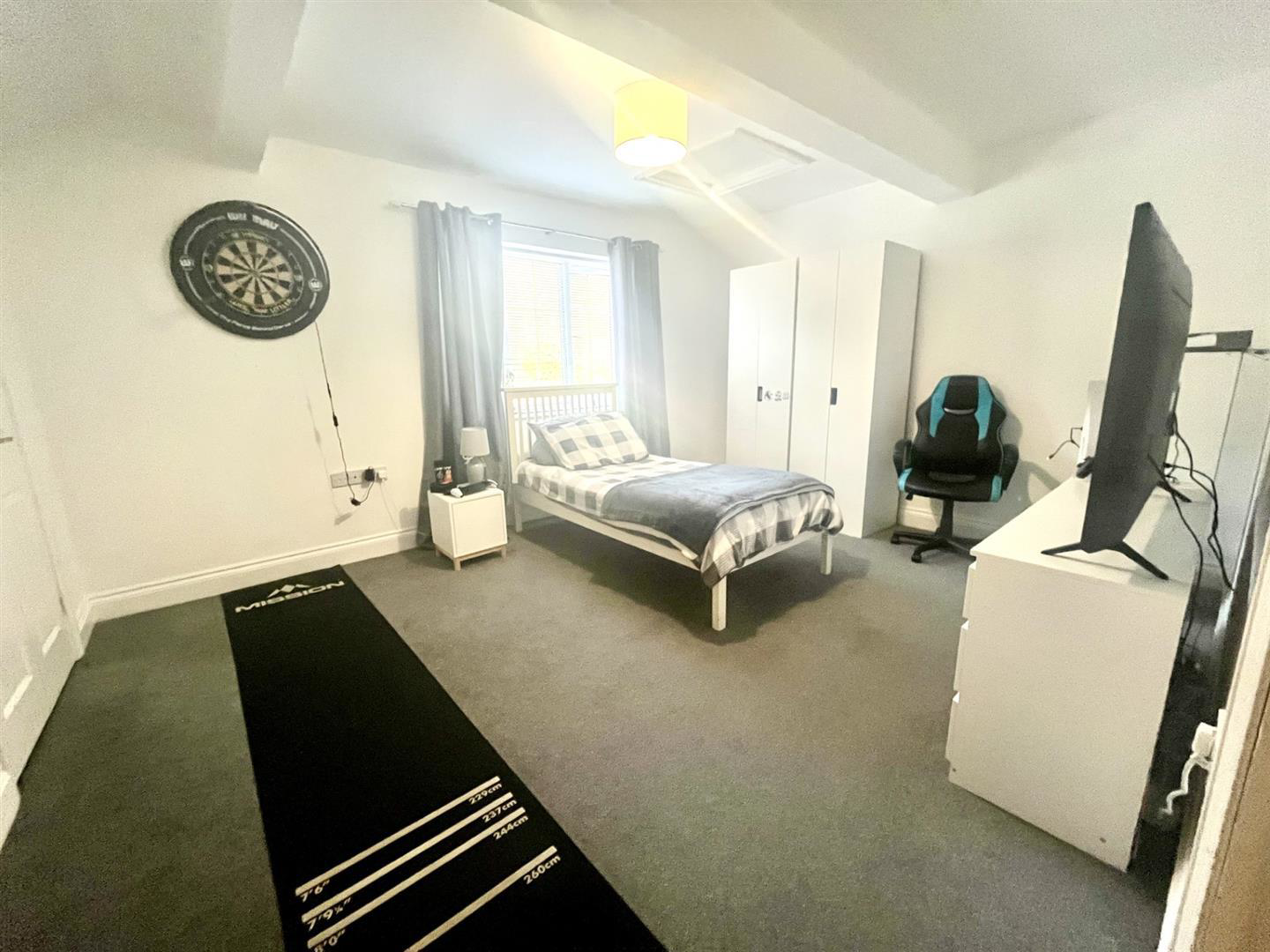 Plas Newydd, Cwm Ivor Road, Burry Port, photo 11