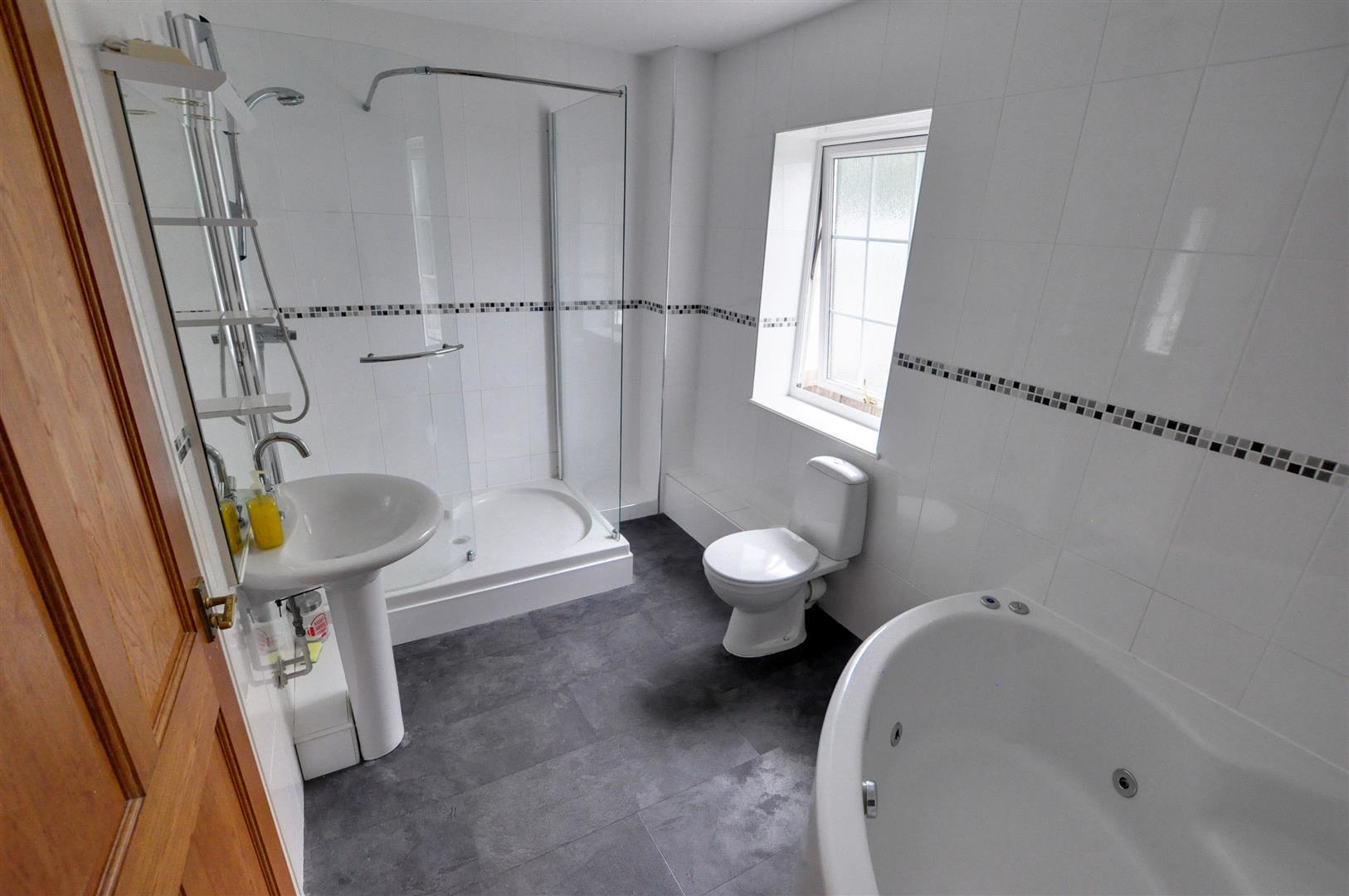 Plas Newydd, Cwm Ivor Road, Burry Port, photo 13