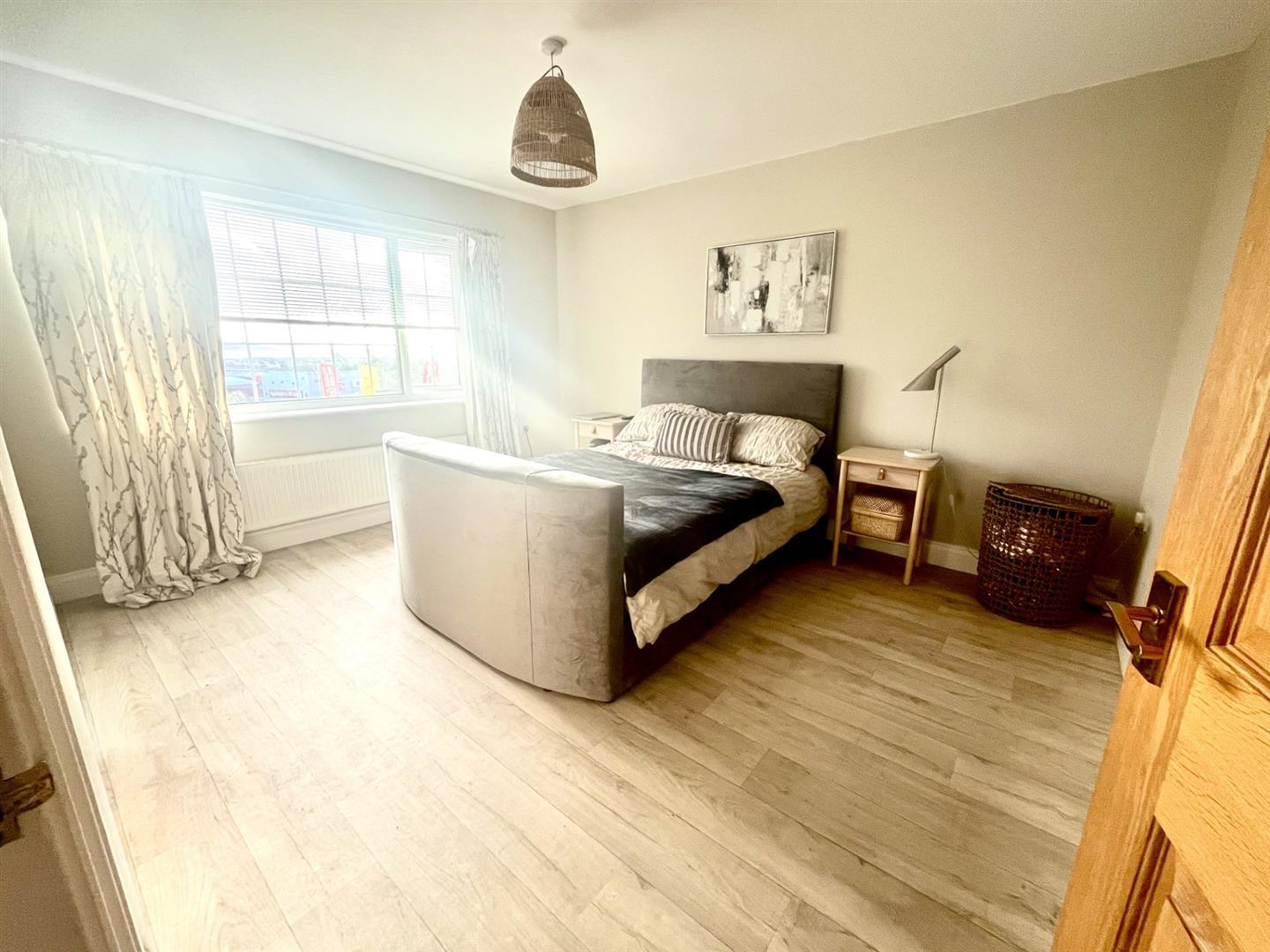 Plas Newydd, Cwm Ivor Road, Burry Port, photo 18
