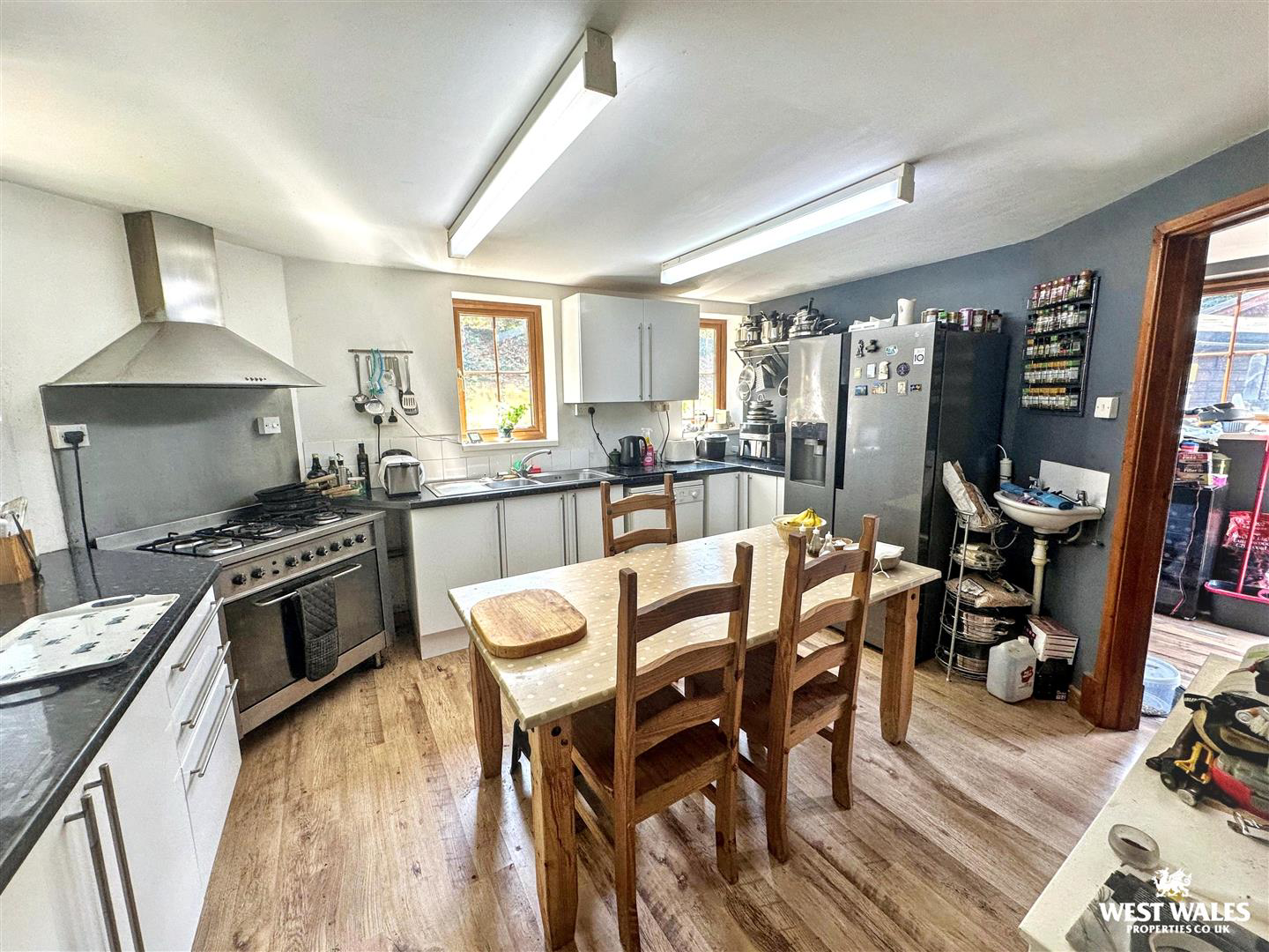 Capel Dewi Road, Capel Dewi, Carmarthen, photo 6