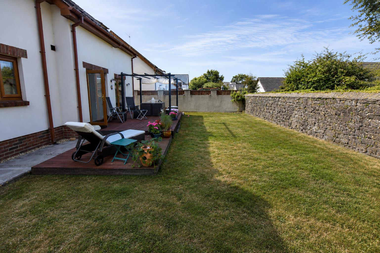 Orchard Gardens, Pembroke, photo 25