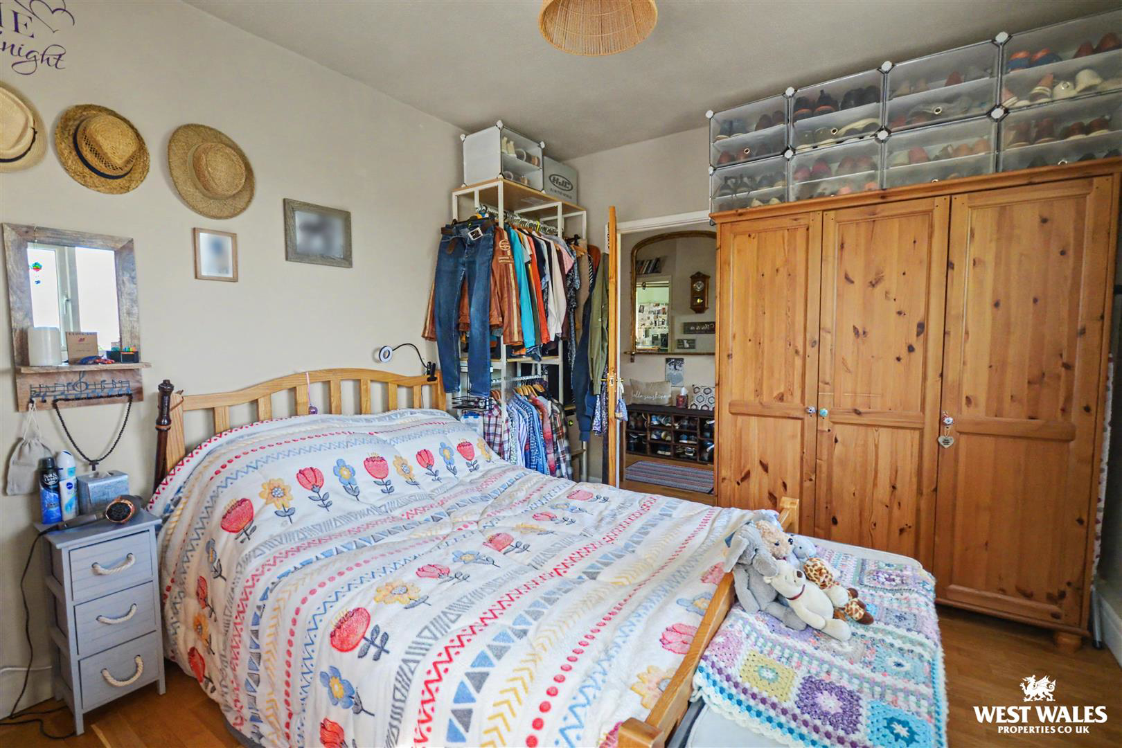 Photo 18