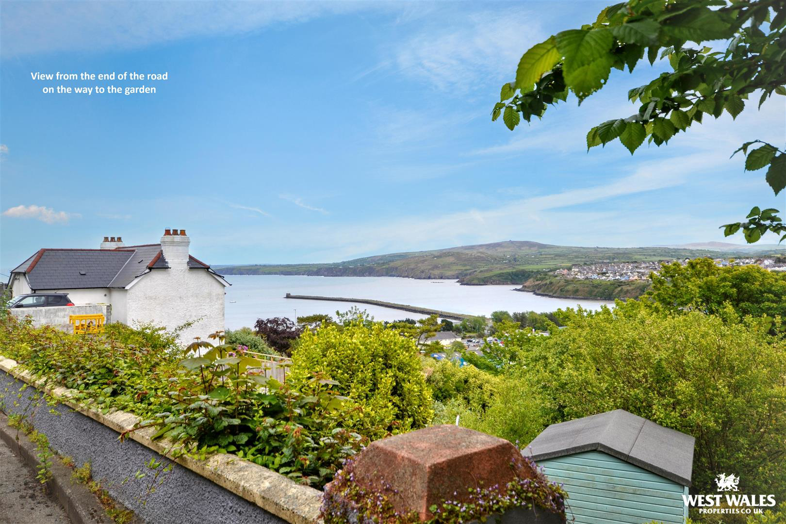 Glanymor Road, Goodwick, photo 2