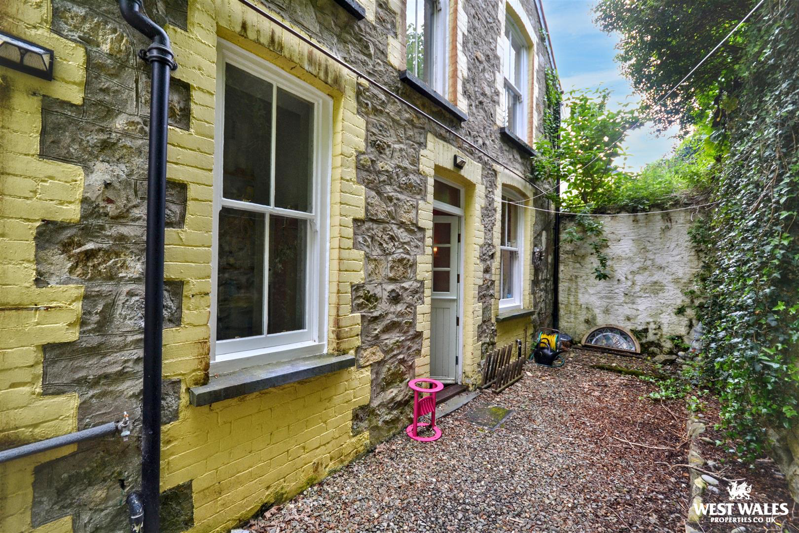 Glanymor Road, Goodwick, photo 18