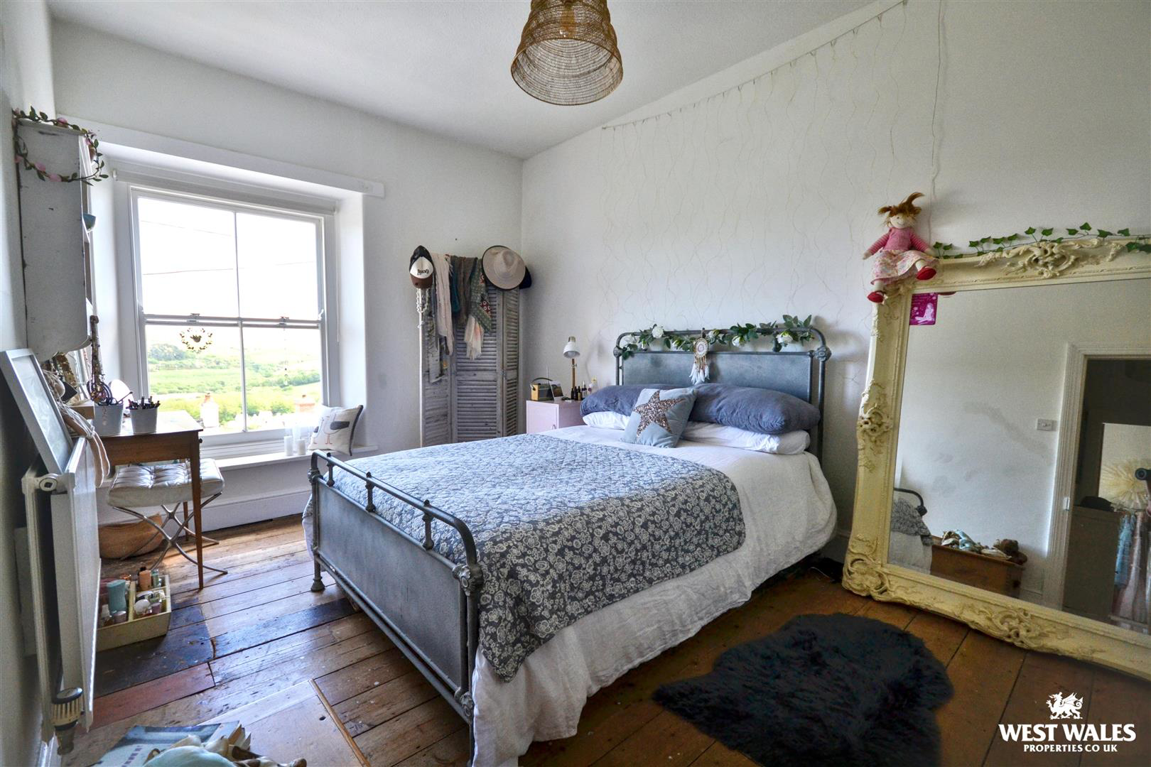 Glanymor Road, Goodwick, photo 9