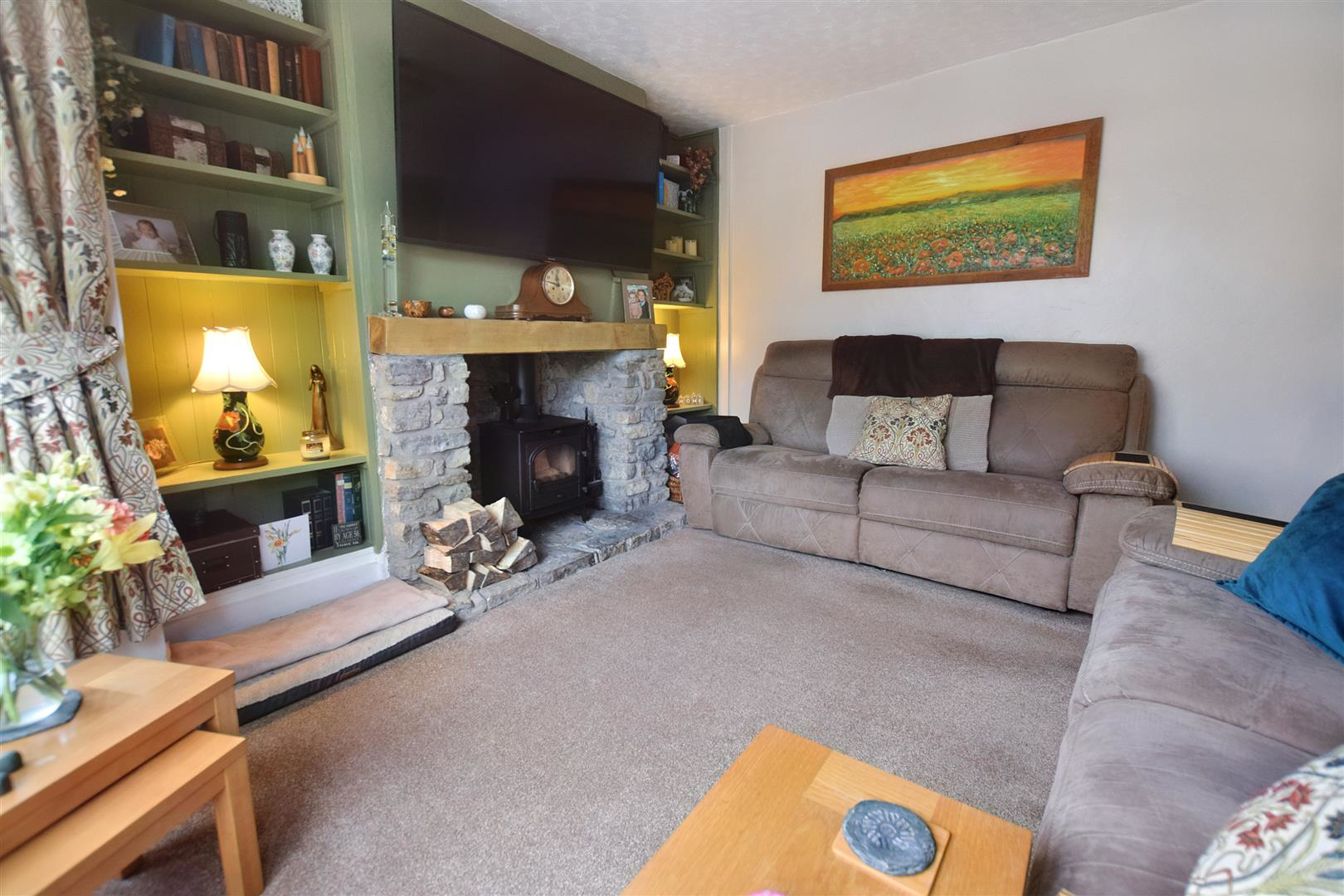 Carmarthen Road, Newcastle Emlyn, photo 3