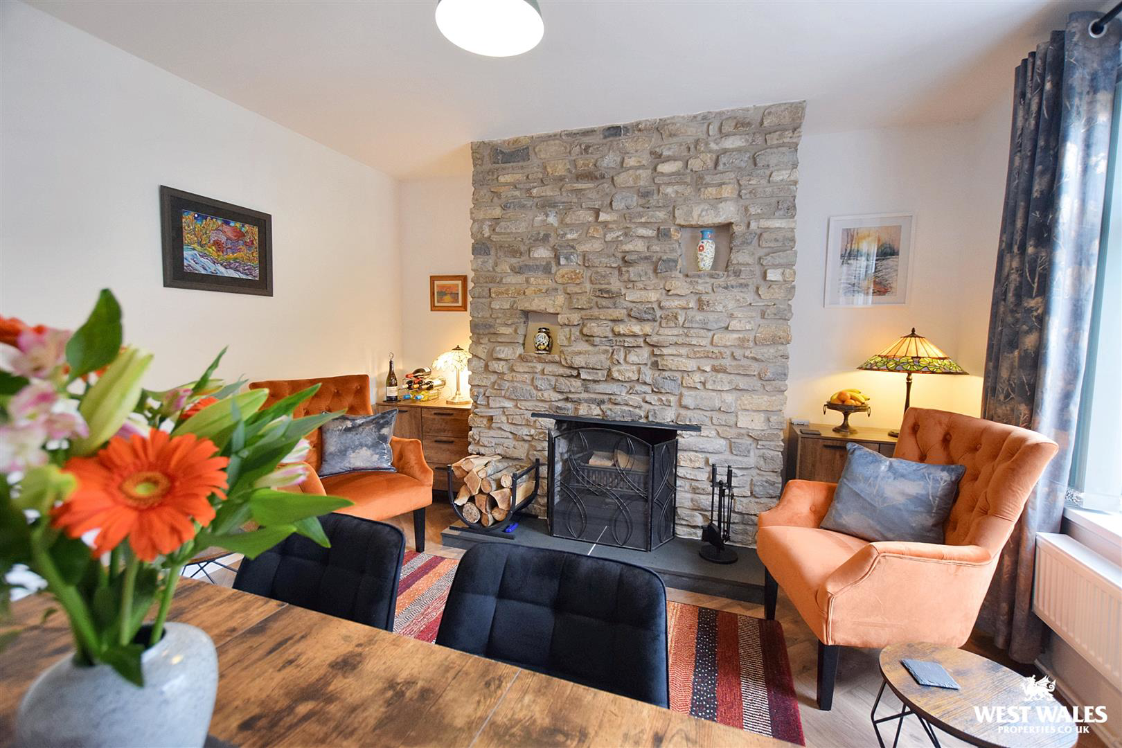 Carmarthen Road, Newcastle Emlyn, photo 6