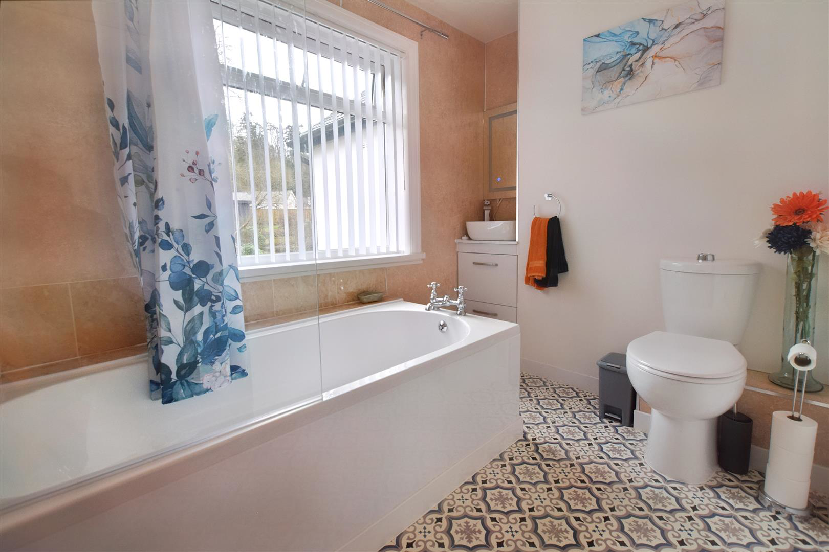 Carmarthen Road, Newcastle Emlyn, photo 18