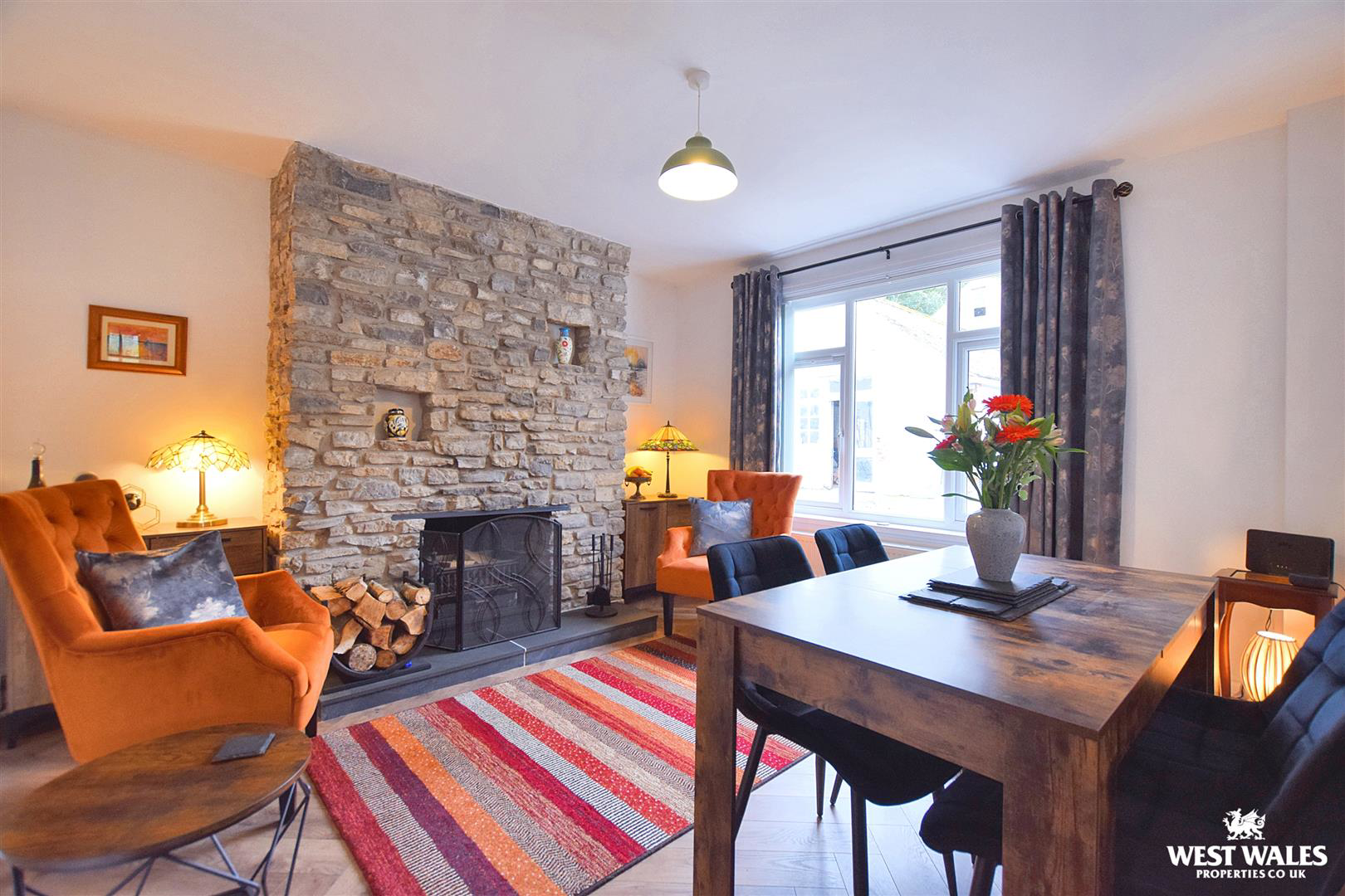Carmarthen Road, Newcastle Emlyn, photo 7