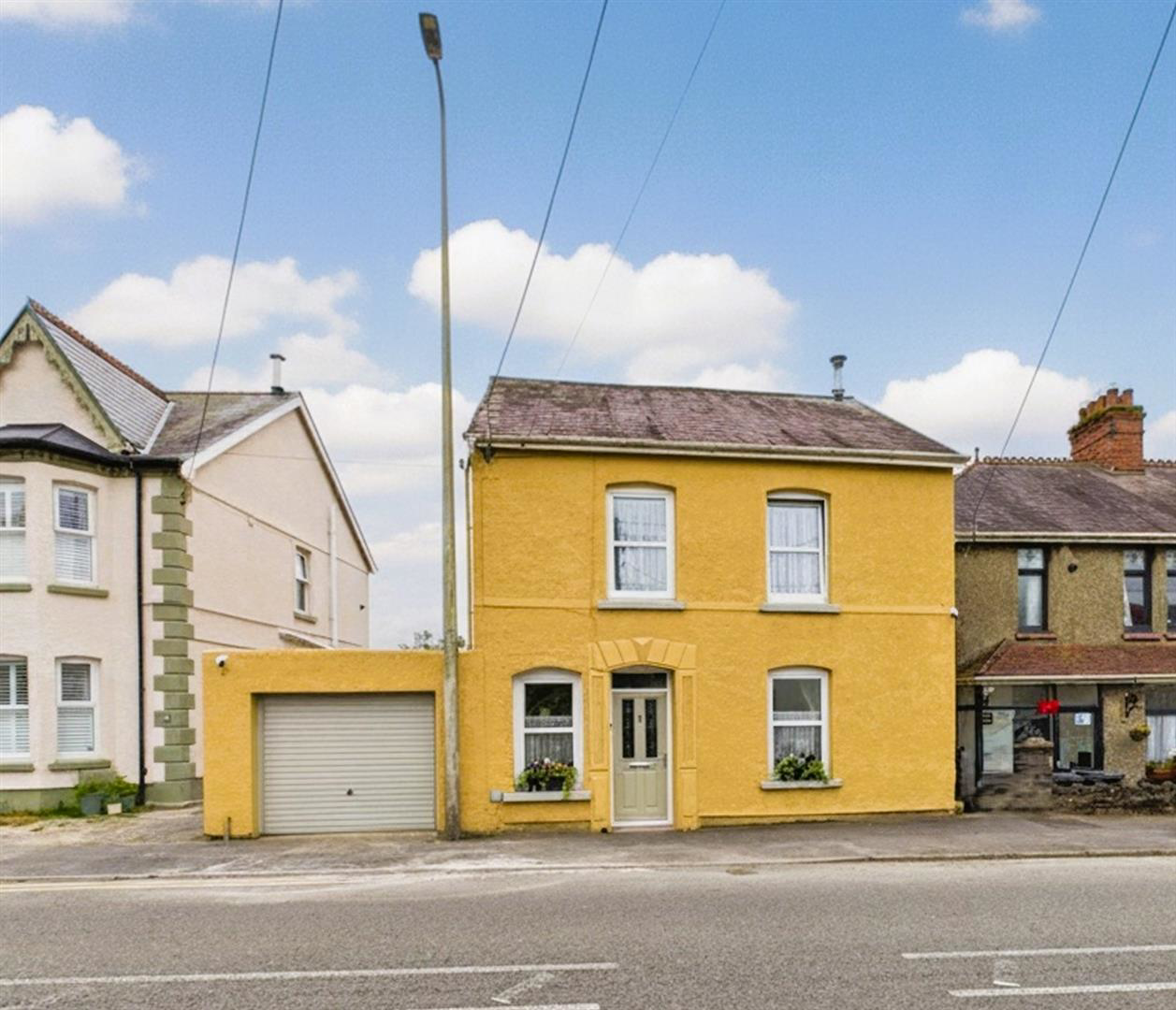 Gwscwm Road, Pembrey
