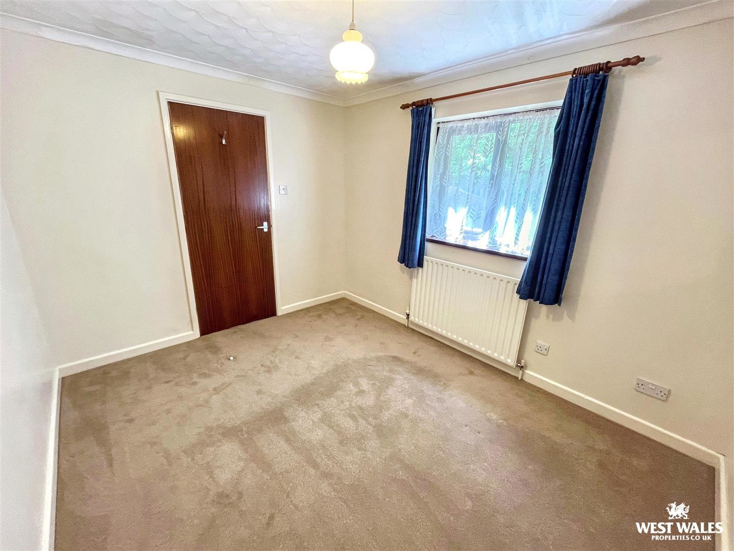 Llansteffan Road, Johnstown, Carmarthen, photo 15