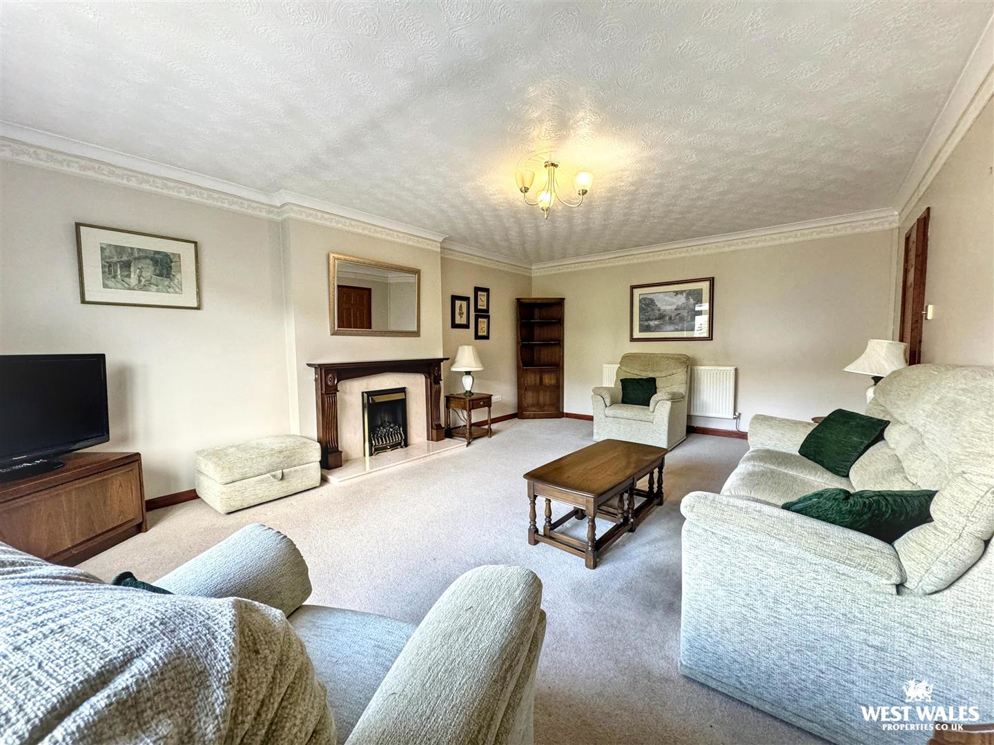 Hawthorn Close, Pentlepoir, Saundersfoot, photo 3
