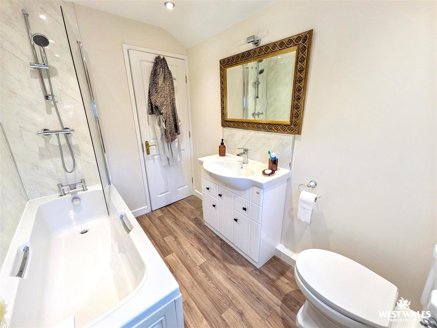 Llanddowror, St. Clears, Carmarthen, photo 23