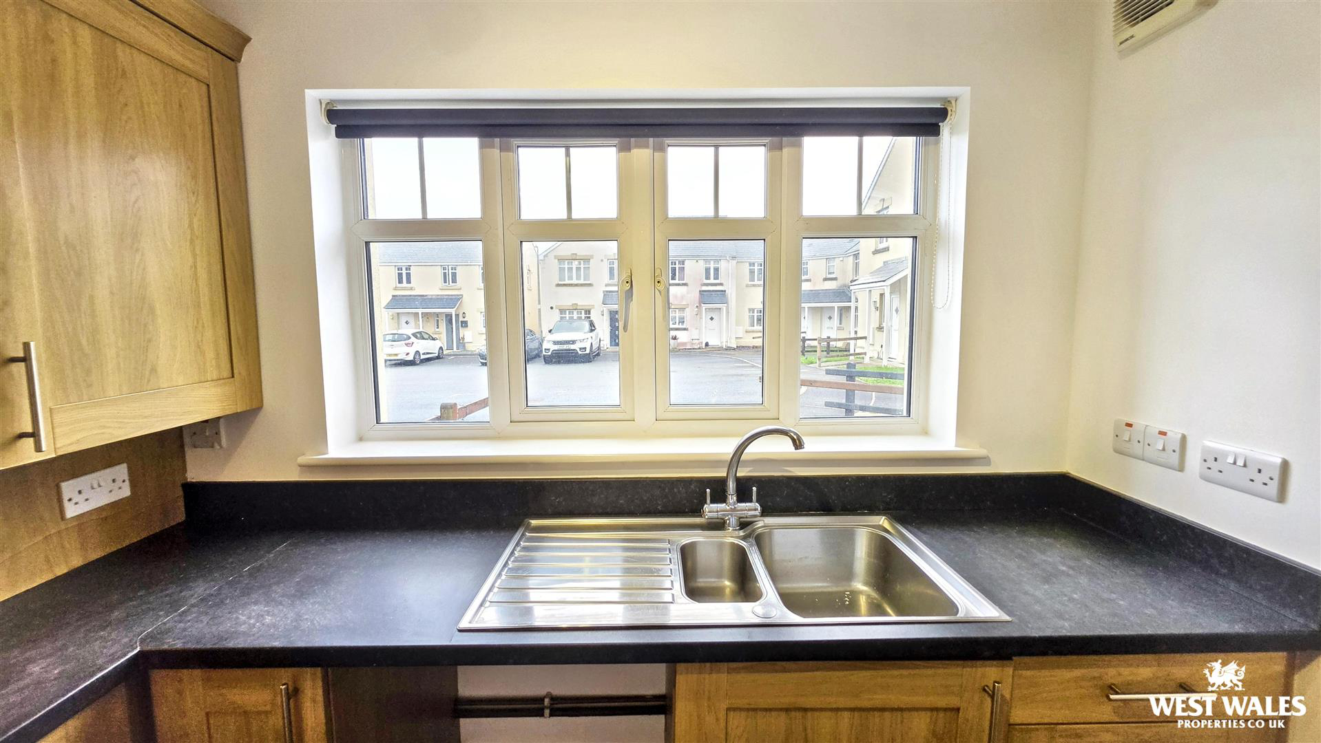 Moors Road, Johnston, Haverfordwest, photo 7