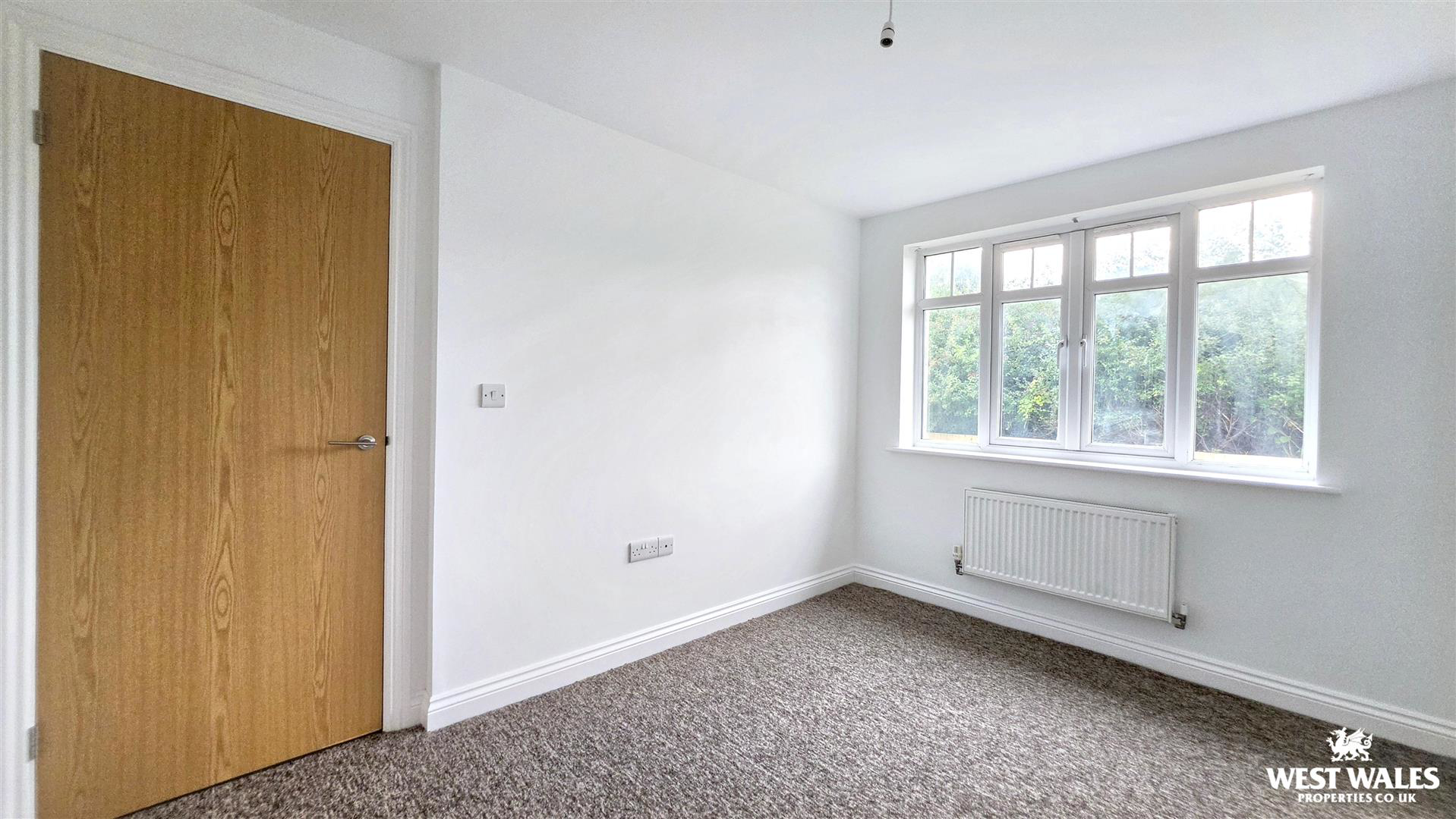 Moors Road, Johnston, Haverfordwest, photo 20